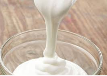 قاعدة كريم خام للبشرة والشعر