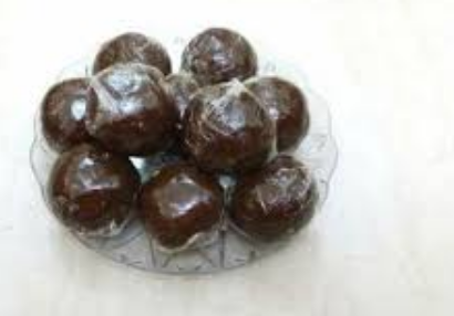 الديلكة السوداء المدخنة